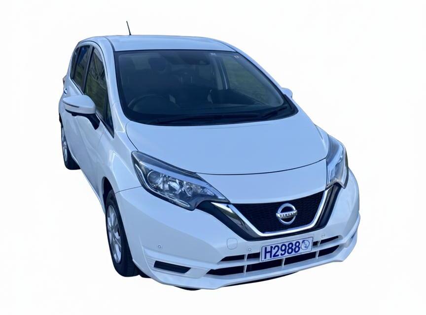 Nissan-White